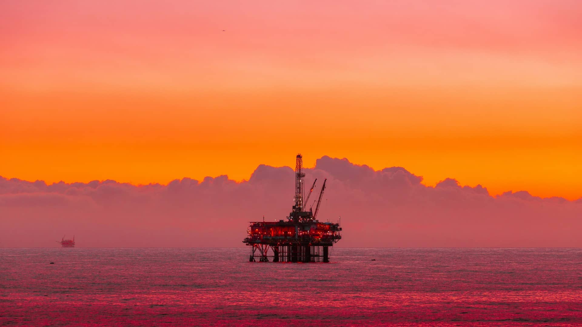 offshore oil rig